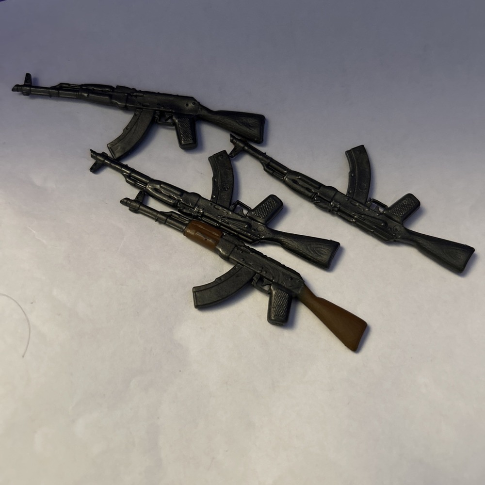 Rambo Weapons Pack GRAY RIFLE AK47 machine gun original 1986 Coleco accessory 4